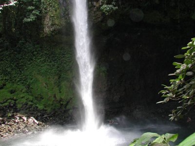 Costa Rica Chasing Waterfalls