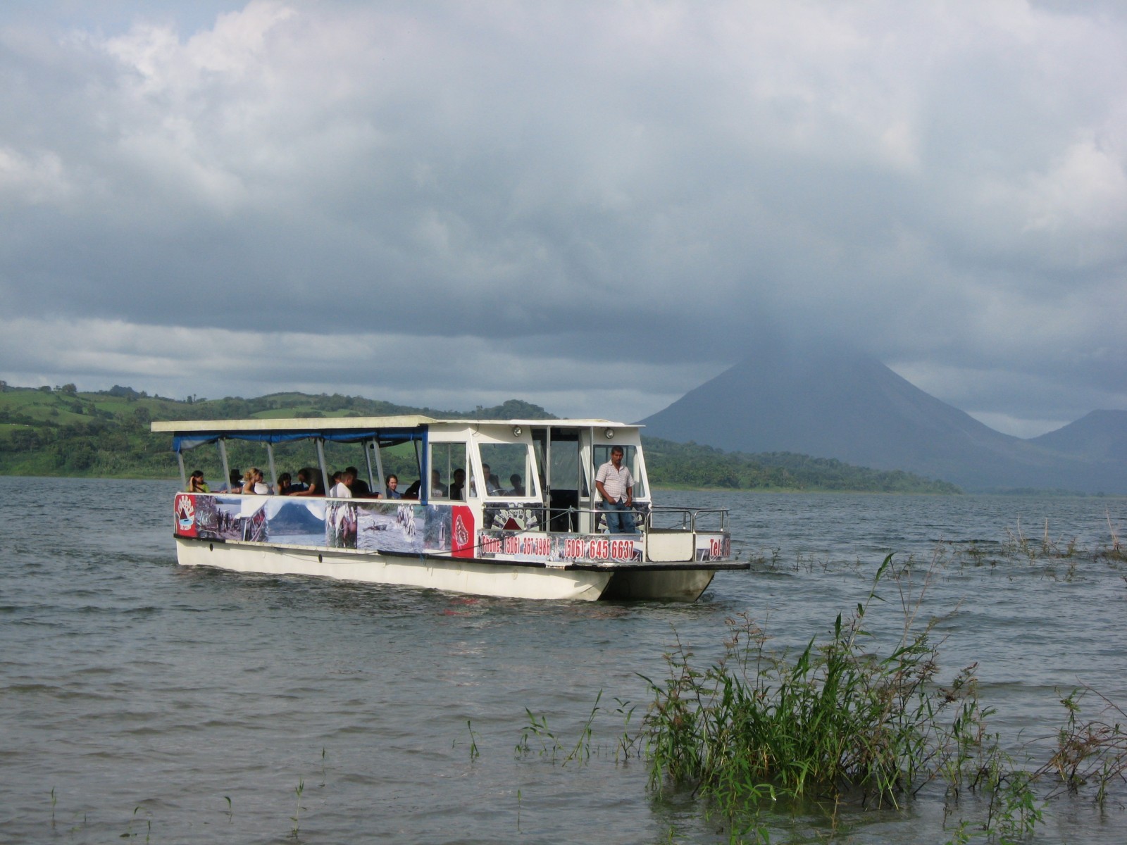 Taxi Boat Taxi Arenal Costa Rica